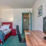 Centro Boeblingen, Trademark Collection By Wyndham 3* Böblingen