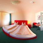 Centro Boeblingen, Trademark Collection By Wyndham 3*
