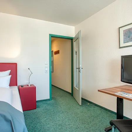 Отель Centro Boeblingen, Trademark Collection By Wyndham 3*