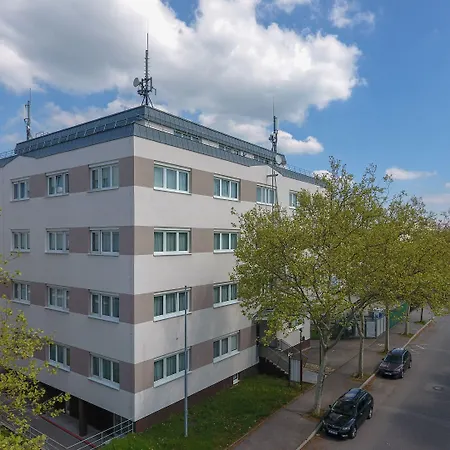 Ascot Hotel Stuttgart- Boeblingen Apartamento *
