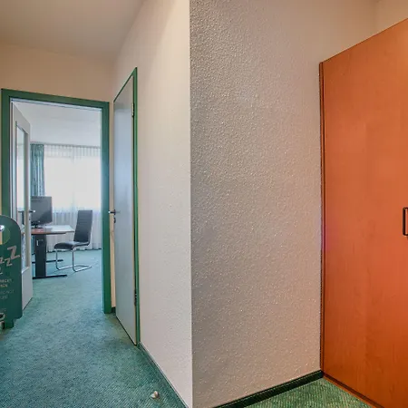 Apartamento Ascot Hotel Stuttgart- Boeblingen *