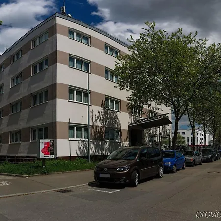 Apartamento Ascot Hotel Stuttgart- Boeblingen *